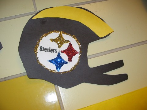 Steelers Helmet Cake. These helmets are great.